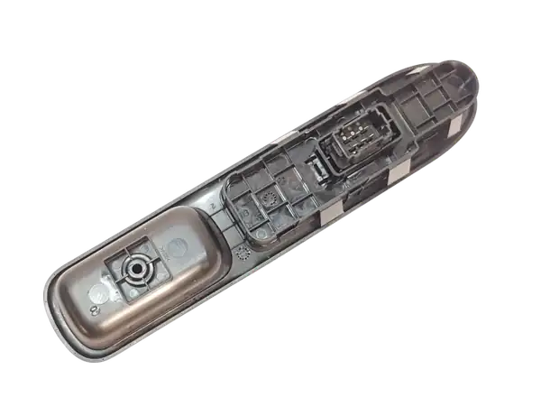 MAXTEL 18211032 | Peugeot 207 C3 Ön Sağ 6 Pin Autosuz