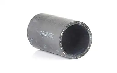 BSG 60-720-084 | Su Çıkış Boğaz Hortumu Sprt.316,416,516Cdı Om 651 11-