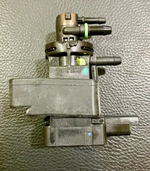 İTHAL 11657599547 | Turbo Selonoid Valfi F20 F21 F30 F31 F35 Mini R55