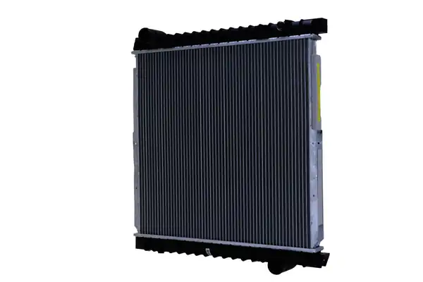 Hella 8mk366301 131 Motor Su Radyatörü Iveco Eurocargo İ III 00 15 M-T Cercevesiz 555x569x40 Al Pl Brz