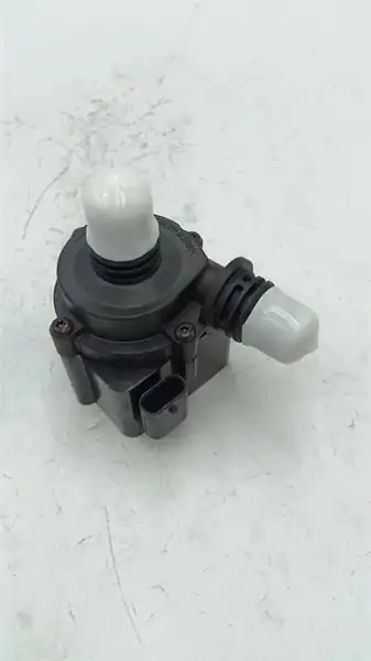 MGA 65650 | Elektrikli Su Pompası Bmw 5 7 X3 X4 X5 X6 F06 F07 F10 F11 F12 F13 F01 F02 F04 10 17 12v