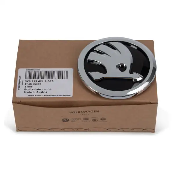 Skoda Octavia 2013-2021 Model Arası Ön - Arka Skoda Amblemi Orijinal