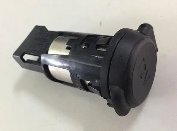 PSA 96661053ZD | Citroen C-Elyse 12 Volt Giriş Soketi Komple Orijinal 2008 207 208 301