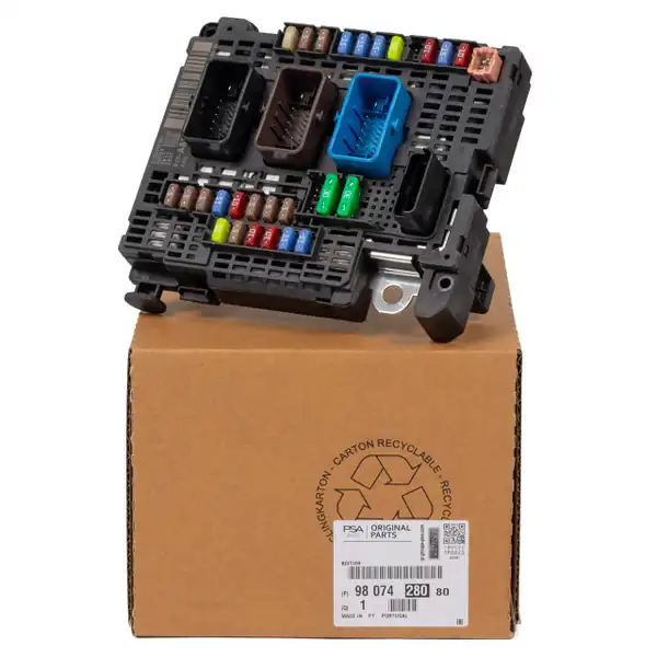 Psa 9807428080 Citroen C4 2011 2017 Motor İçi Sigorta Kutusu Orijinal Ab2