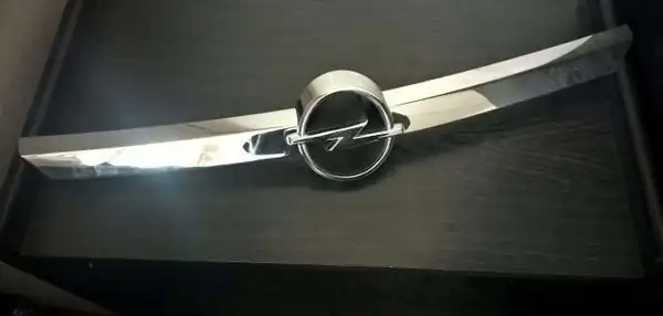İTHAL 1400854 | Opel Corsa C Krom Ön Panjur 2004 2006