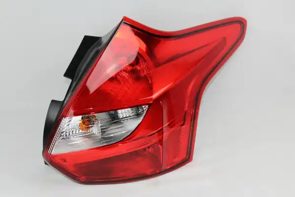 DEPO 43119A4RUE| Ford Focus 2011-2014 Sağ Stop Hatchback DEPO Marka
